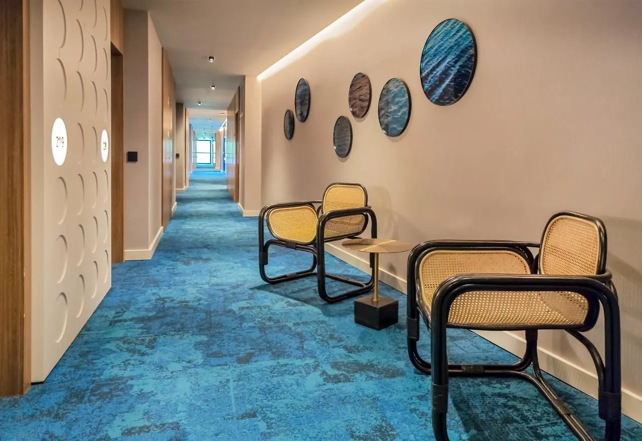 *****  Hotel Barcelo Funchal Oldtown Portugalia