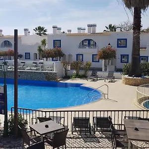 Отель Pestana Palm Gardens Карвоейру